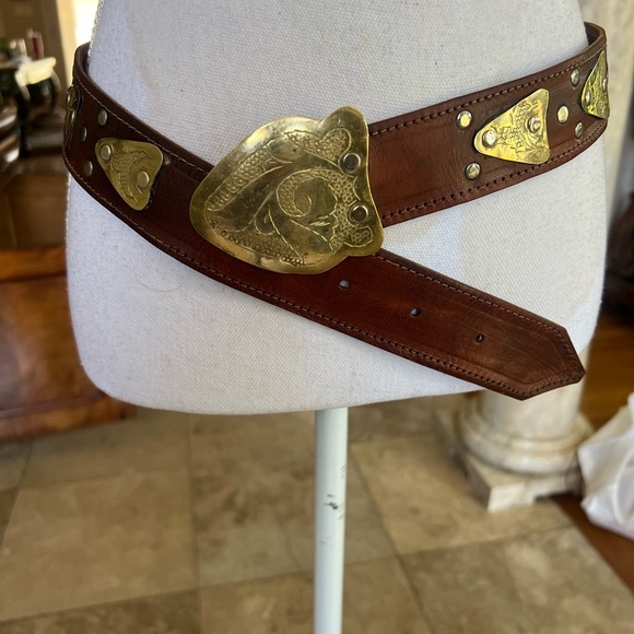 Leather and Brass ladies dress belt, preowned very good cond made in Morocco main image 9